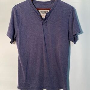 Distillery - men’s short sleeve t- shirt. Size M
